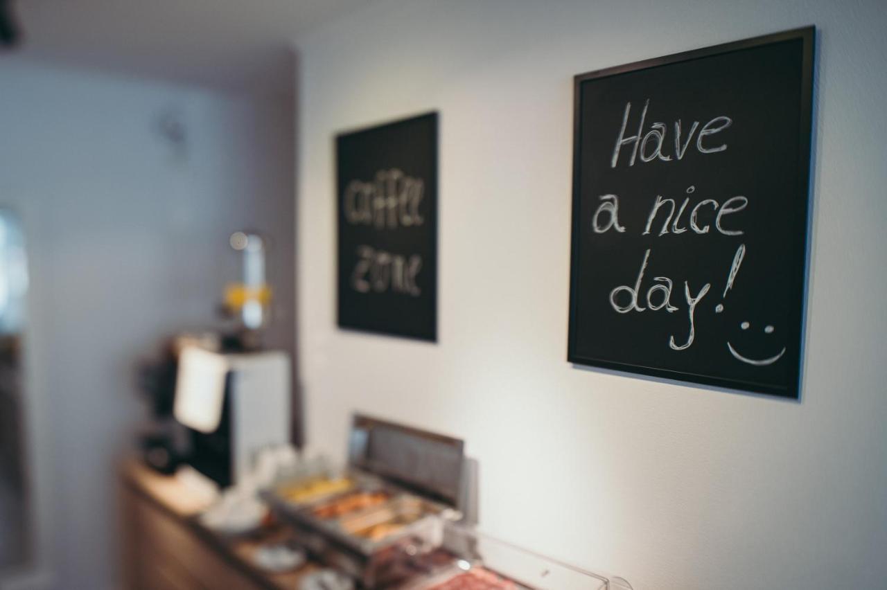Nest Guesthouse Drobeta Turnu Severin Luaran gambar