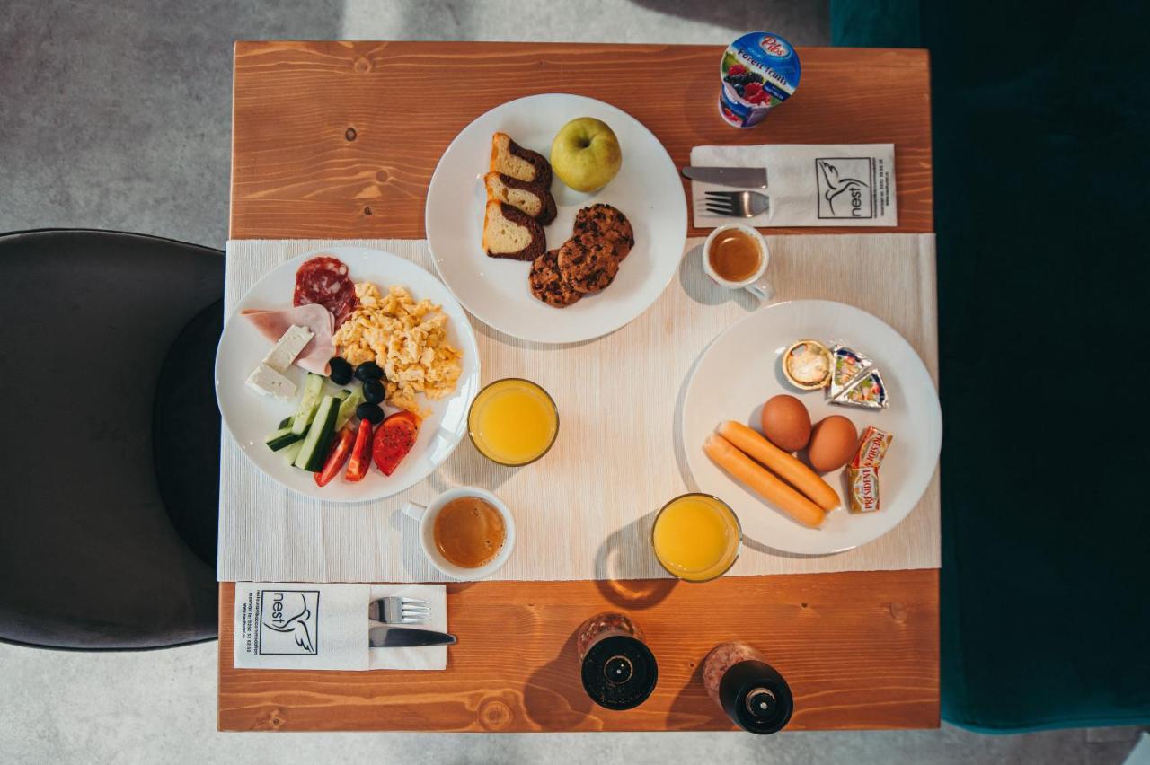 Nest Guesthouse Drobeta Turnu Severin Luaran gambar