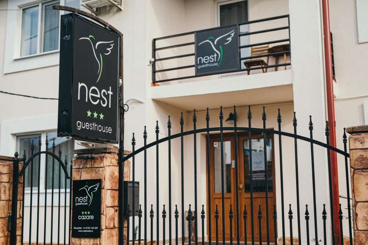 Nest Guesthouse Drobeta Turnu Severin Luaran gambar