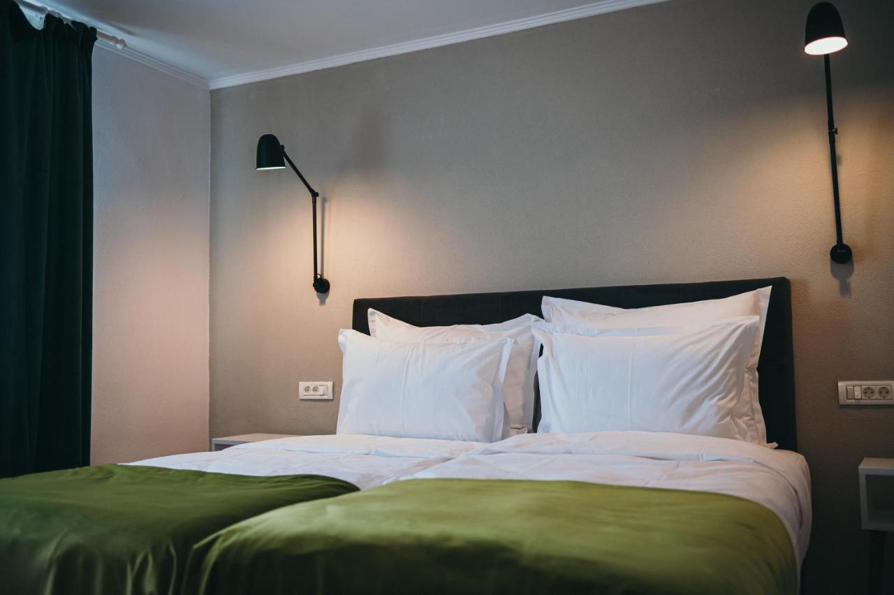 Nest Guesthouse Drobeta Turnu Severin Luaran gambar