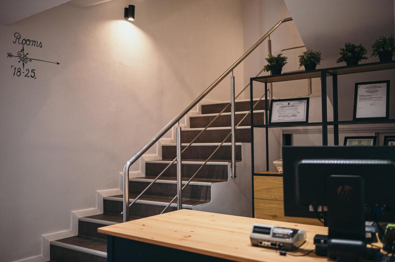 Nest Guesthouse Drobeta Turnu Severin Luaran gambar