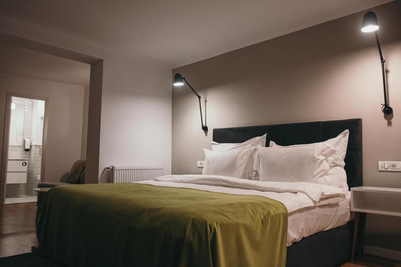 Nest Guesthouse Drobeta Turnu Severin Luaran gambar
